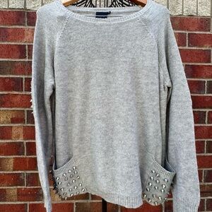 Cliche Soft Gray Studded Sweater Pullover Crew Spiked-Stud Elbows And Pockets M